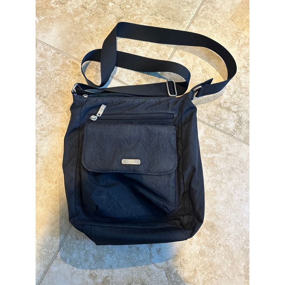 Baggallini  Black Nylon Crossbody Bag Pocket Town Travel Washable 10" x 10"